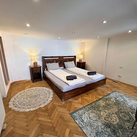 Cedar Inn Budapest - Palace District Zewnętrze zdjęcie